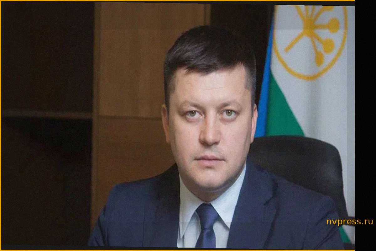 У мэра Уфы Ратмира Мавлиева принудительно изъяли биоматериалы после освобождения из СИЗО