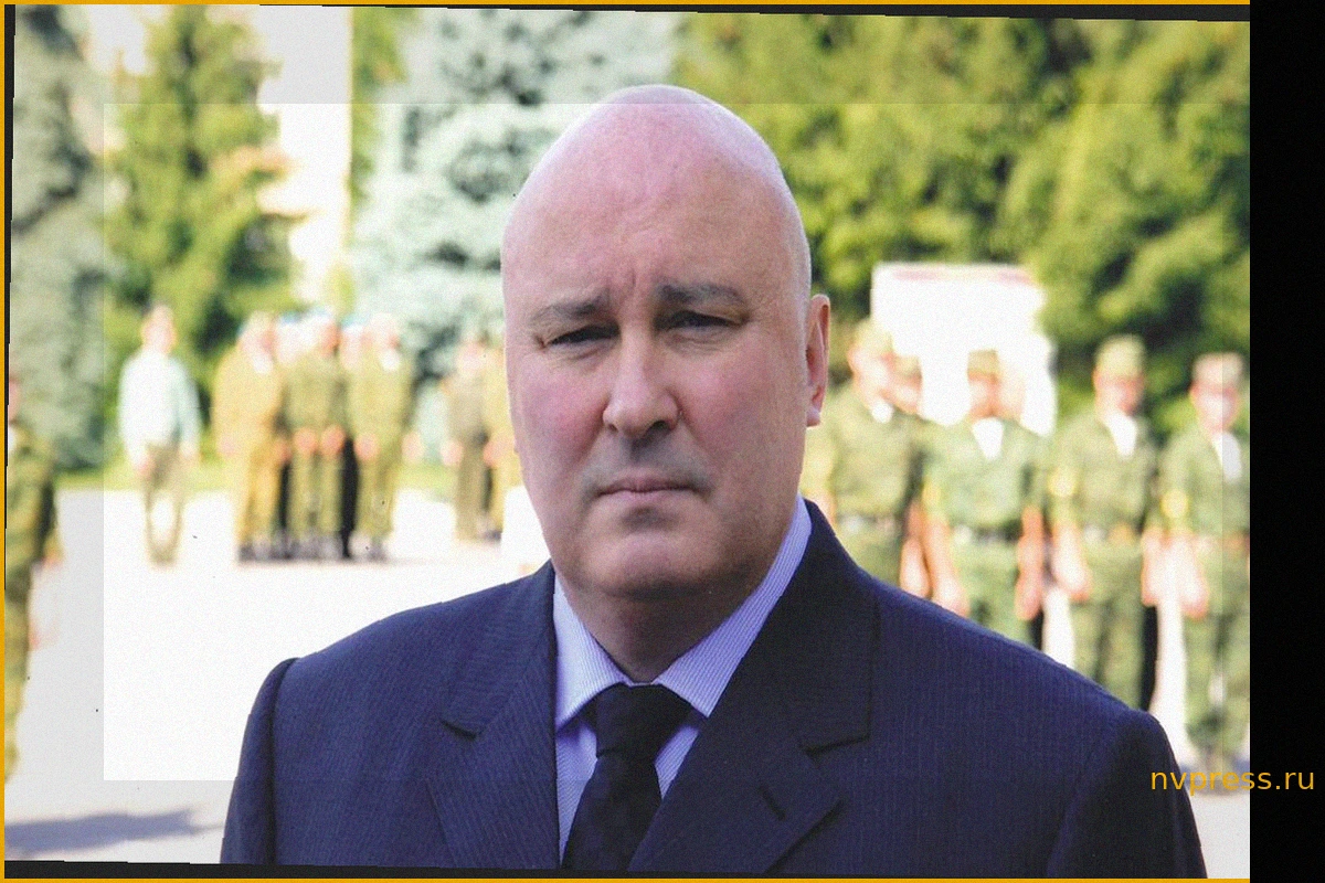 Экс-помощник Владимира Жириновского приговорен к пяти годам за мошенничество